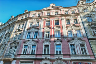 Pruebe este alojamiento en Praga. 