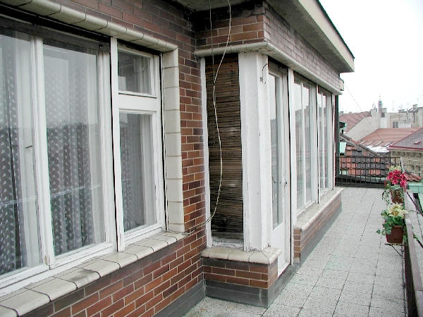 NATIONAL THEATRE II APARTMENTS