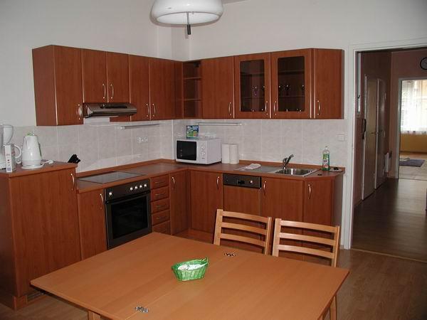 NATIONAL THEATRE II APARTMENTS
