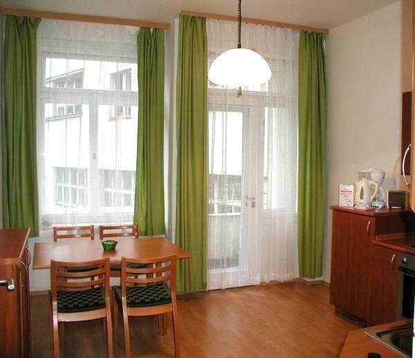 NATIONAL THEATRE II APARTMENTS