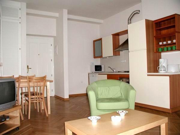 RESIDENCE TRUHLARSKA