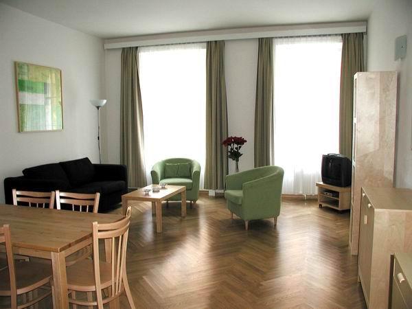 RESIDENCE TRUHLARSKA