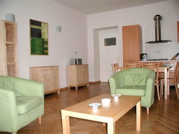 RESIDENCE TRUHLARSKA