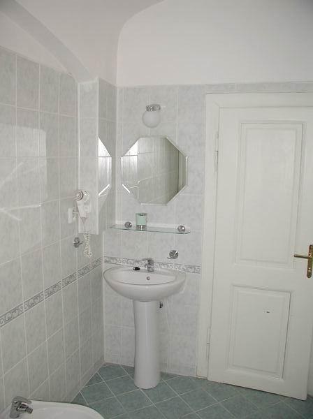 RESIDENCE HUSOVA