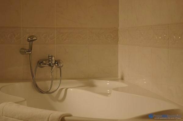 RESIDENCE TRUHLARSKA