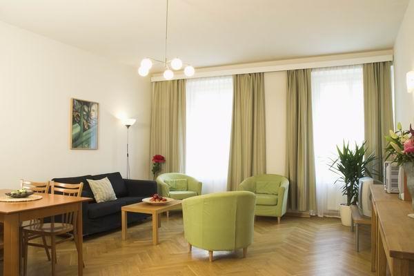 RESIDENCE TRUHLARSKA