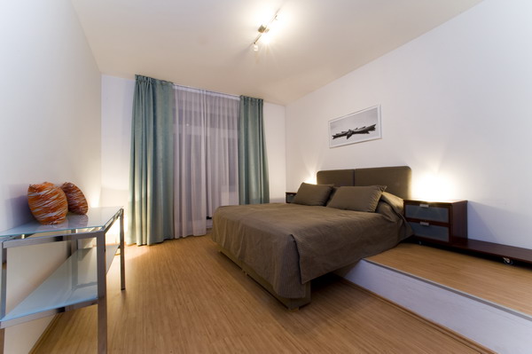 NATIONAL THEATRE  APARTMENTS