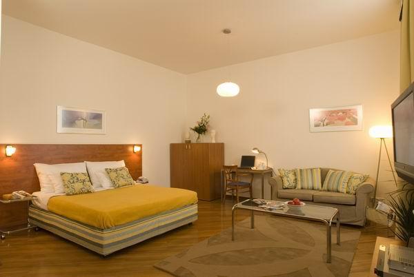 RESIDENCE MASNA