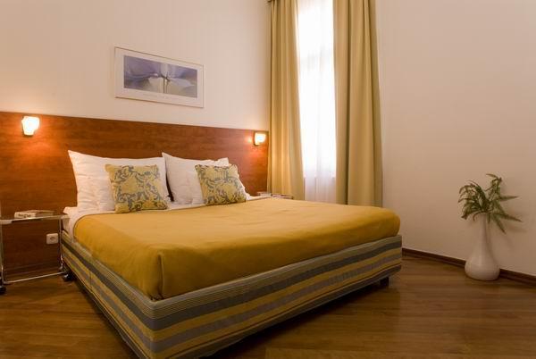 RESIDENCE MASNA