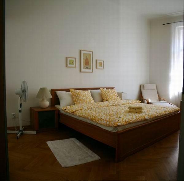 BILKOVA 11 APARTMENTS