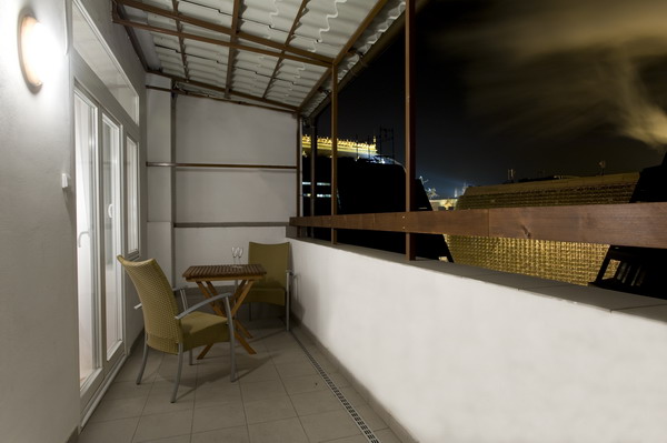 NATIONAL THEATRE  APARTMENTS