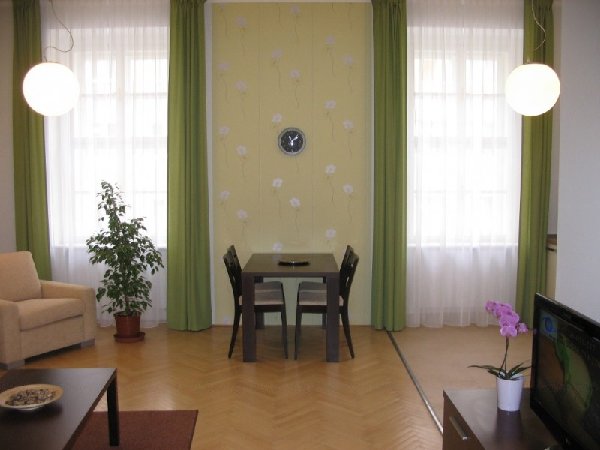 RESIDENCE OSTROVNI