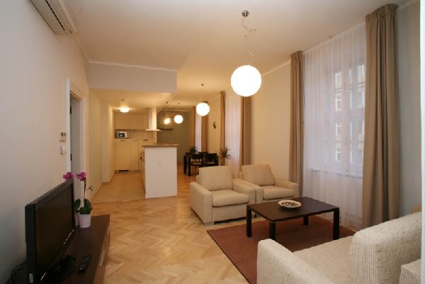 RESIDENCE OSTROVNI
