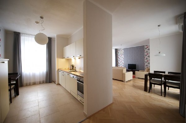 RESIDENCE OSTROVNI