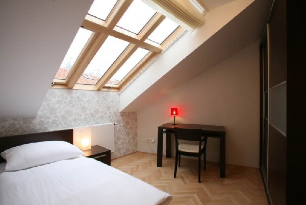 RESIDENCE OSTROVNI