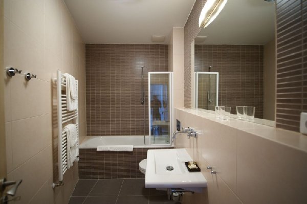 RESIDENCE OSTROVNI