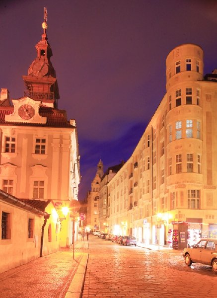 MAISELOVA APARTMENTS