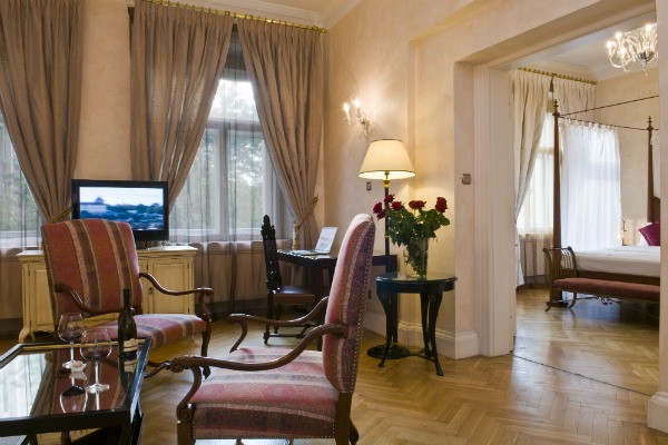 PACHTUV PALACE