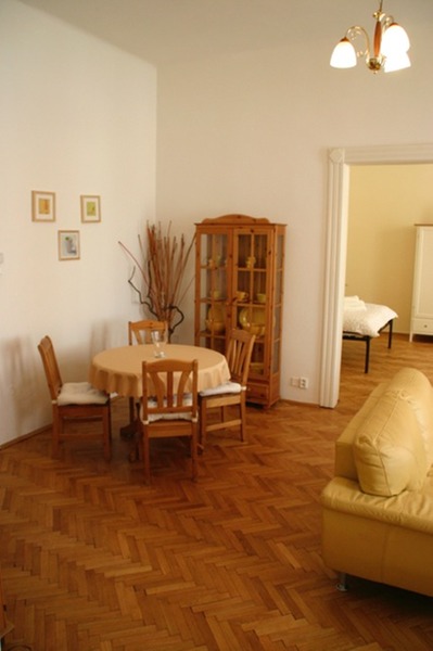 BILKOVA 16 APARTMENTS