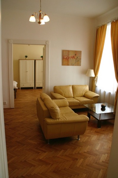 BILKOVA 16 APARTMENTS