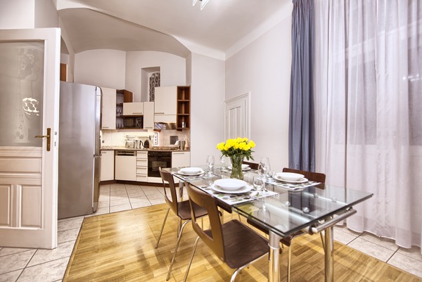 RESIDENCE BREHOVA