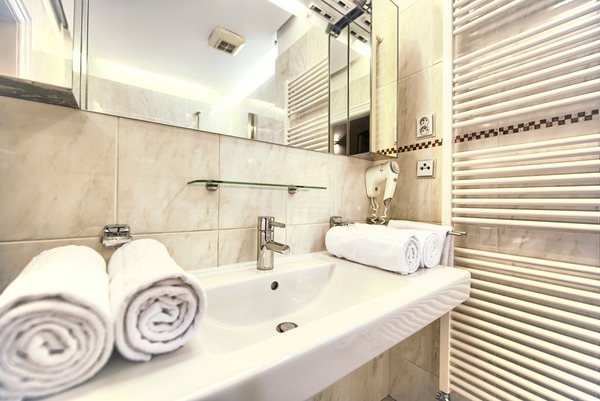 RESIDENCE BREHOVA