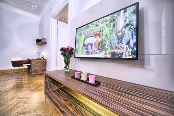 RESIDENCE BREHOVA